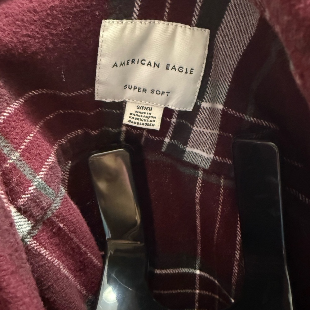 American Eagle Burgundy and White Plaid Shirt - Picture 3 of 3